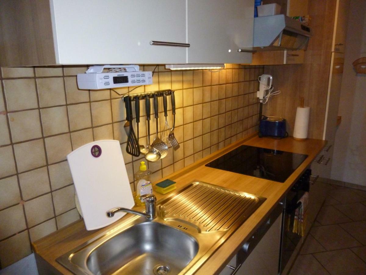 Anton Schuler Apartment Niedenstein Exterior photo